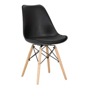 Silla Eames tapizada en cuerina negra